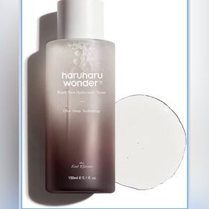 NIB Korean Beauty Haruharu Wonder Black Rice Hyaluronic Toner 5.1 oz